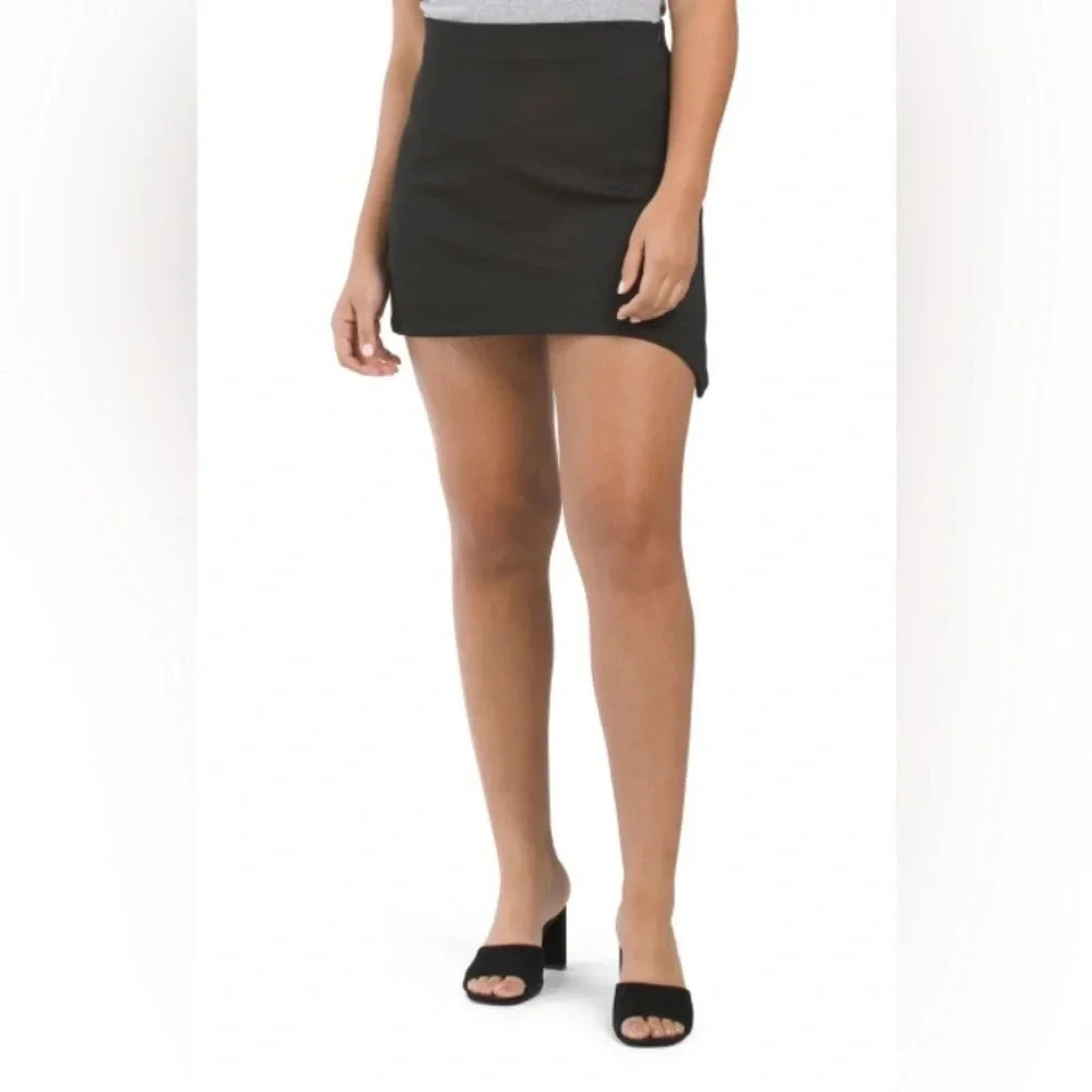 Zara Black Asymmetrical Mini Skirt Womens Size Small.